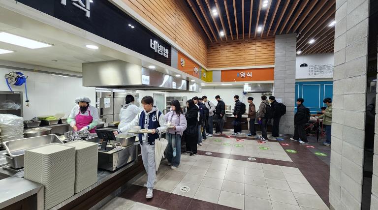 학생 제안이 정책으로… 진주시 ‘천원의 저녁밥’ 지원