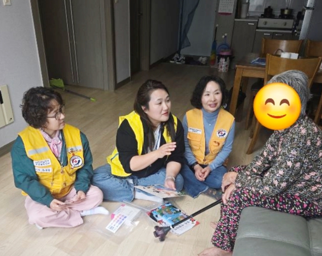 함양군, 치매 환자 ‘마음나눔 말벗’ 지원사업 추진