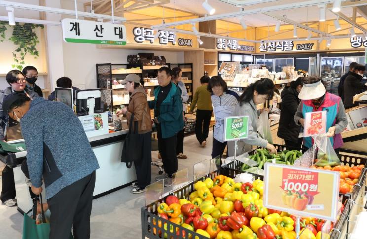 고흥군, 로컬푸드 직매장 개장 이후 안정적 운영으로 소비 활성화 기대
