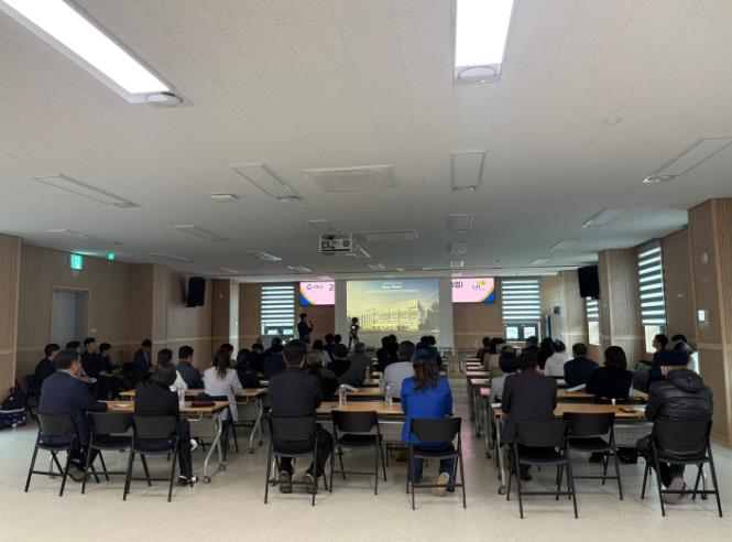 고창터미널 도시재생 혁신지구 주민공청회..“청년이 모이는 도시의 랜드마크로”
