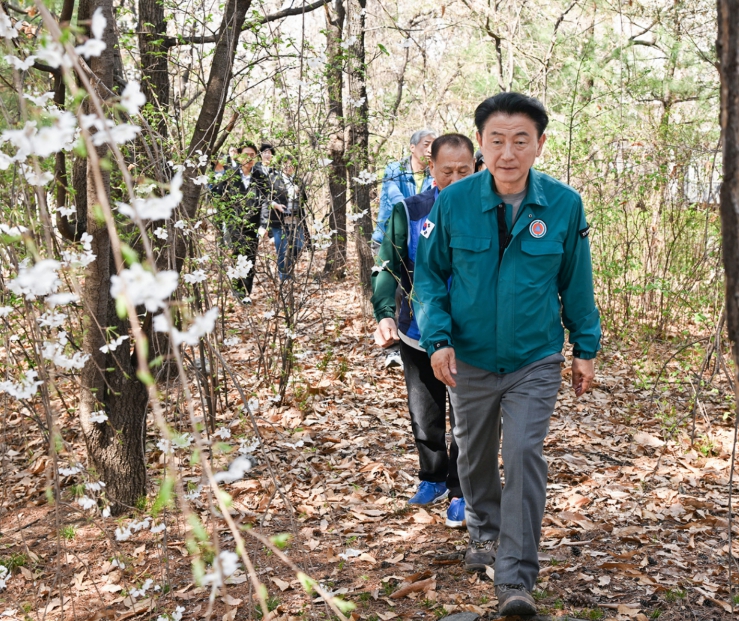 의정부시, 장암동 수락 리버시티 앞 녹지대 오솔길 조성 대상지 현장 점검
