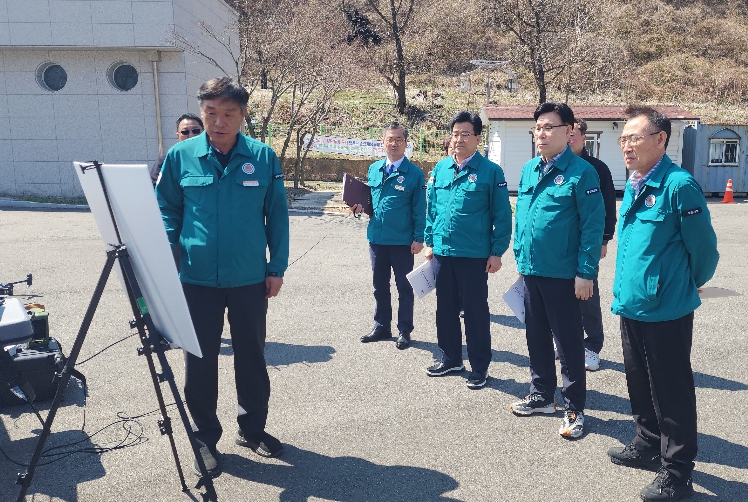 충북도 이동옥 행정부지사, 하천계곡 불법행위 현장 점검