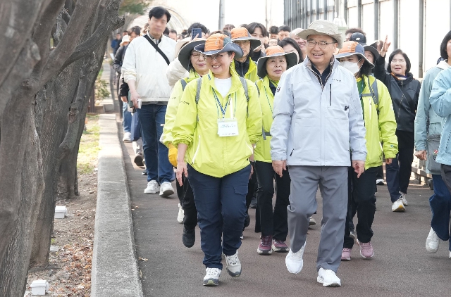 중랑구, 걷기 명소 '중랑동행길' 조성 박차