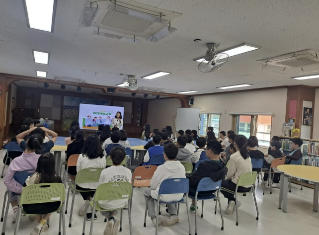 산청군, 초중고 대상 흡연 예방 교육 실시