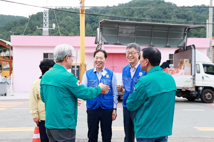 의령군, 제19회 군민대상 사회봉사상 김정기 이사장 선정