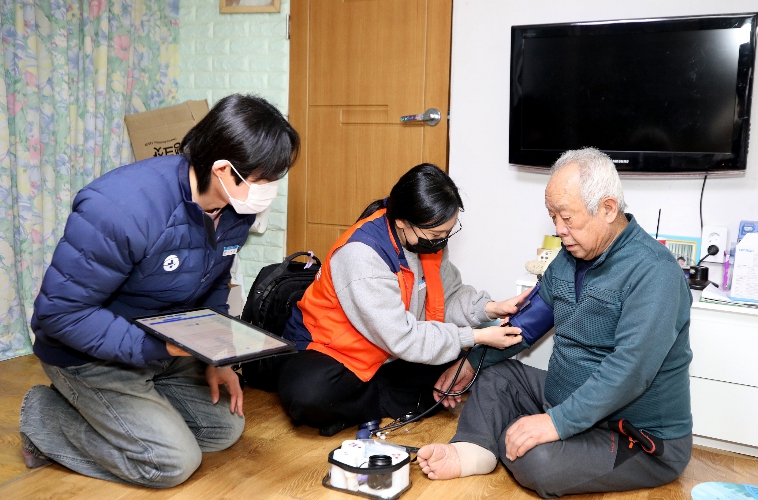 무주군, ‘재택 의료서비스’ 본격 시행 ‘지역보건의료기관 전담형 재택의료센터’ 운영