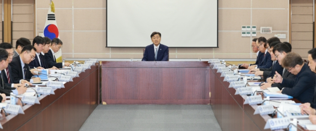 김관영 전북특별자치도지사, 도정 운영 고삐 당겨…실행력 행정 주문