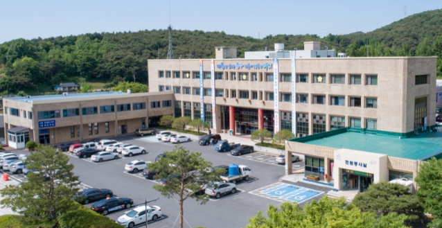 청양군, ‘명품 고추’의 시작… 우량 고추 모종 190만 주 본격 공급