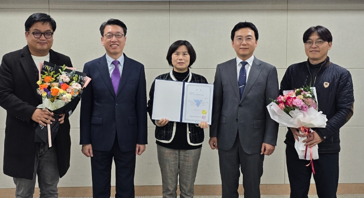 호출 콜버스 운영’ 청주시, 대한교통학회장상 수상