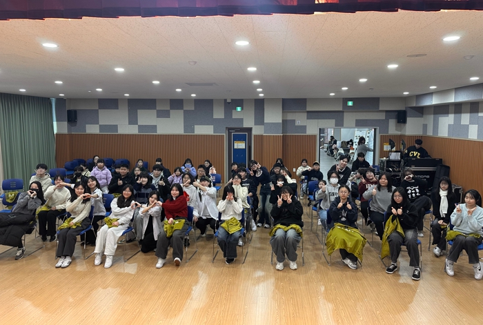 정선군청소년수련관, 아리하랑 어울림마당 ‘산타왔당!’ 및 주말행복배움농장 ‘우리가족 문화더하기’성료