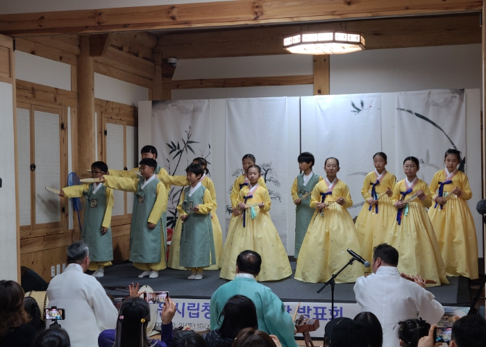 남원시, 청소년국악단 및 명예소리꾼 정기발표회 성황리 개최