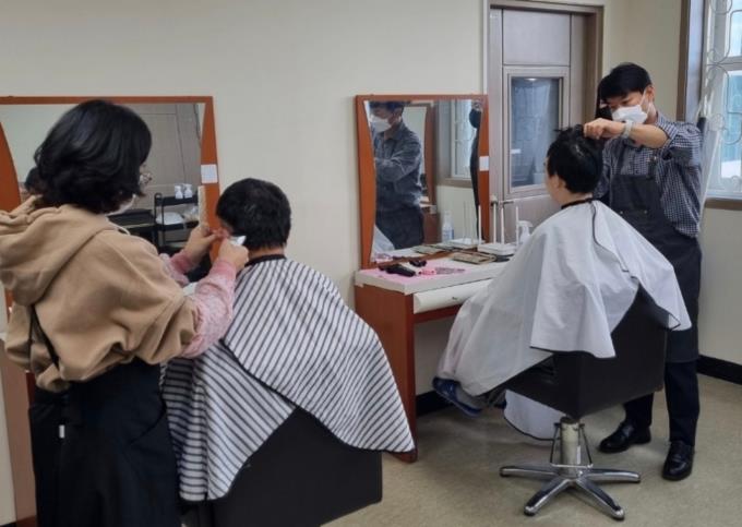 울산해경 강동파출소 고정훈 팀장, 쉬는 날이면 봉사활동 하러 갑니다