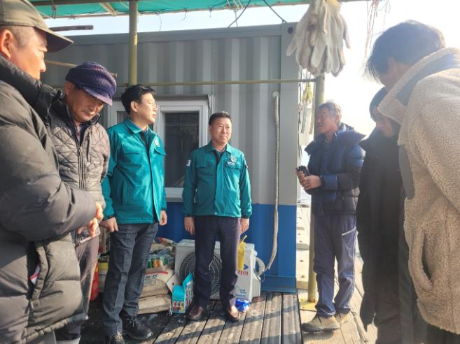 통영시 어류 가두리 양식장 저수온 피해 대비 통영시 선제적 대응 돌입 ! 
