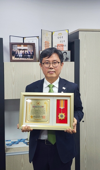 안도걸 국회의원,“2024년을 빛낸 대한민국 인물 대상”수상