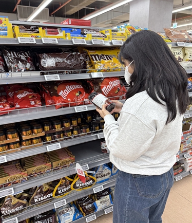 인천시, 시민 먹거리 안전 총력! 매월 1,000건 이상 식품 검사