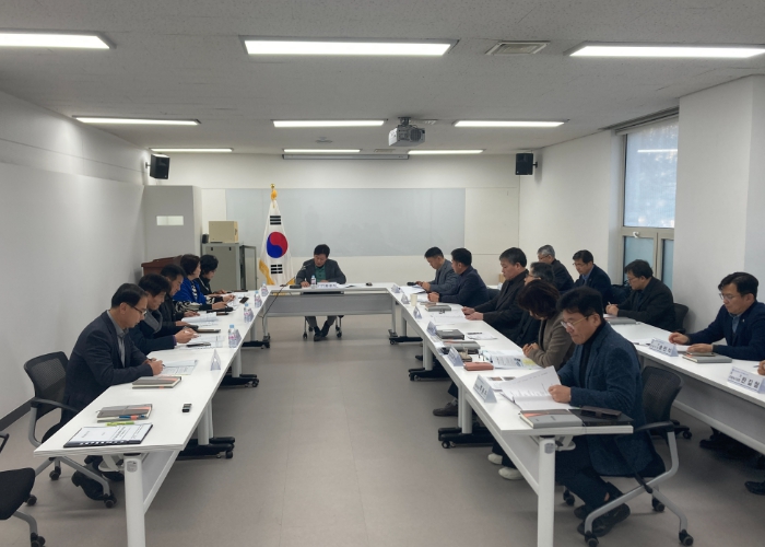 안양시의회 도시건설위원회, 집행기관과의 현안사항 간담회 개최