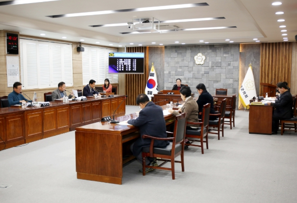 영광군의회, 제3회 의원간담회서 현안 해결 위한 다양한 의견 제시