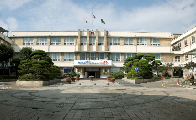 인천 중구, 2025년 활기찬 건강생활의 시작! “자연과 가까이 걸어보아요”