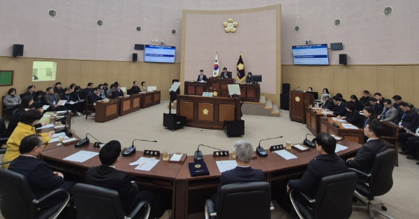 『기장군의회, 7일간 일정으로 2025년 첫 임시회 개회』