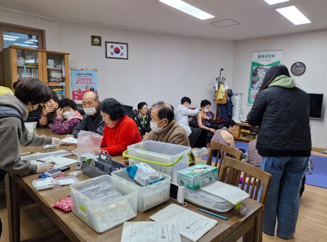 담양군, ‘찾아가는 경로당 한방 순회진료’로 어르신 건강 챙긴다
