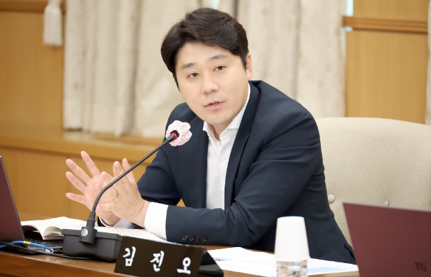 대전시의회 김진오 의원, '대전광역시의회 청소년의회교실 운영 조례안'대표발의