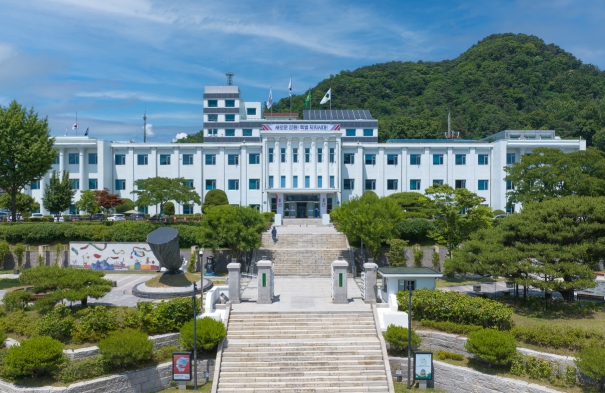 강원특별자치도, '2026 아랍헬스' 1년 전부터 준비한다