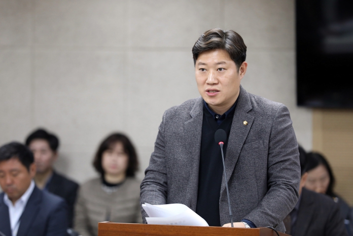 수원특례시의회 김동은 의원, ‘수원시 옥외광고물 등의 관리와 옥외광고산업 진흥에 관한 조례 일부개정조례안’대표발의