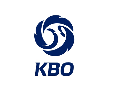 류지현 감독, 2026 WBC 예선전 전력분석 위해 출국