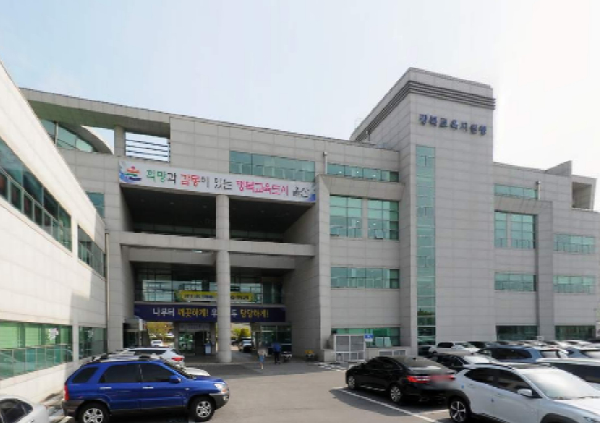 울산 강북·강남교육지원청, 장서 관리, 도서 구입…학교 도서관 맞춤형 지원