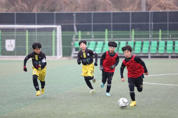 나주시, 유소년 축구 메카로 우뚝!…축구 꿈나무들이 선보인 명승부