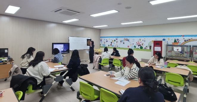 충청북도교육청 국제교육원, 쉽고 재밌는 학부모 맞춤형 영어 과정