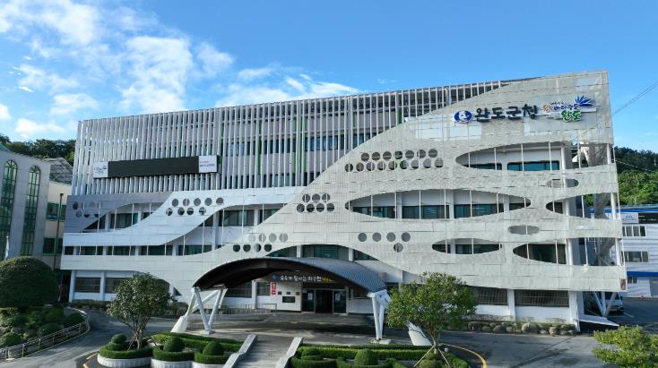 완도군, 4월 30일까지 기본형 공익직불금 접수
