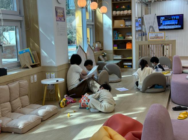 부산교육청, 긴급보살핌늘봄센터 학년말 방학에도 인기

