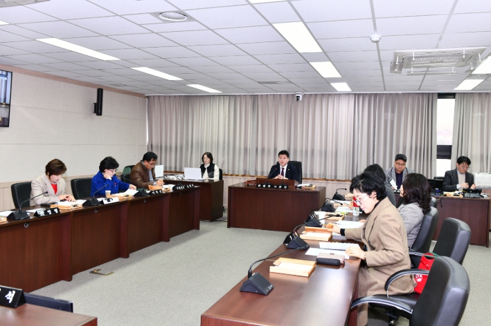 여수시의회, 올해 6개 의원연구단체 활동계획 승인…정책연구 본격화