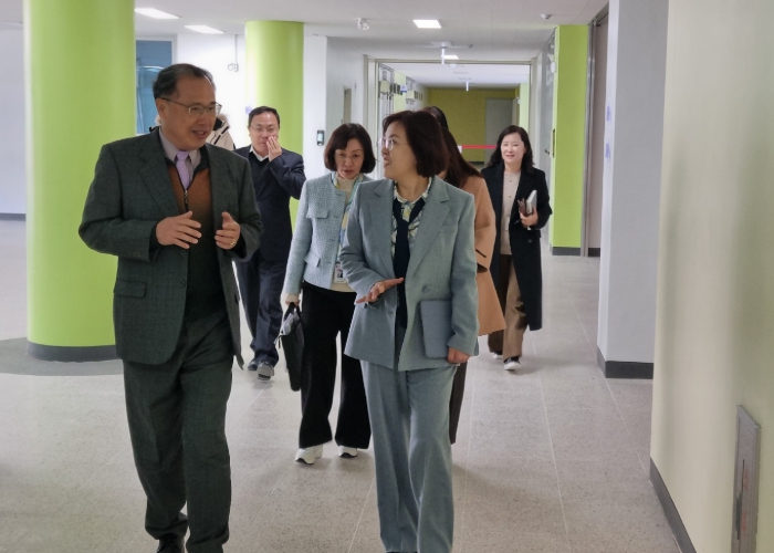 화성오산교육지원청, 2025년 3월 신설학교 화담중, 화담고 개교 현장 방문