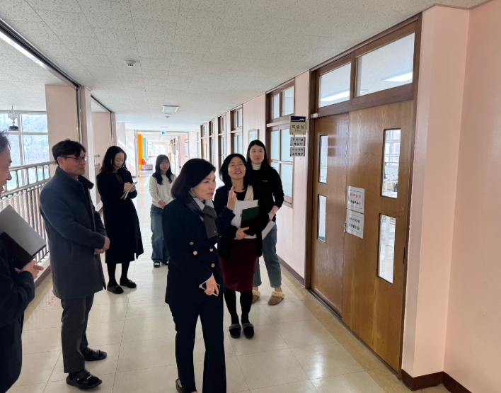 대전시의회 이금선 교육위원장, 대전두리초 방문, 늘봄학교 운영 현장 점검