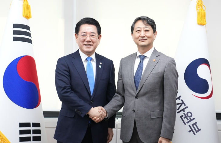 김영록 지사, 산업부에 AI 슈퍼클러스터 허브 등 현안 건의