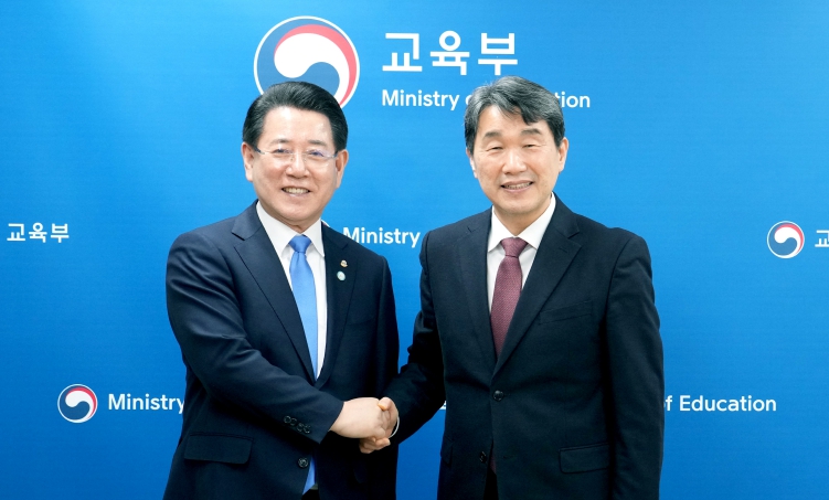 김영록 전남도지사, 교육부에 “전라남도 국립의대를 반드시 신설하고, 의대정원 최우선 배정” 강력 촉구