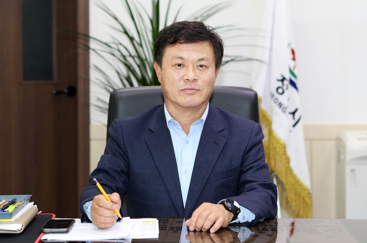  이학수 정읍시장, 산불 예방 철저 당부…“작은 불씨도 대형 산불 될 수 있어”