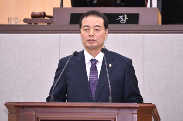 여수시의회 송하진 의원, “난임부부 지원 강화 시급… 타 지자체보다 뒤처진 여수 현실 지적”