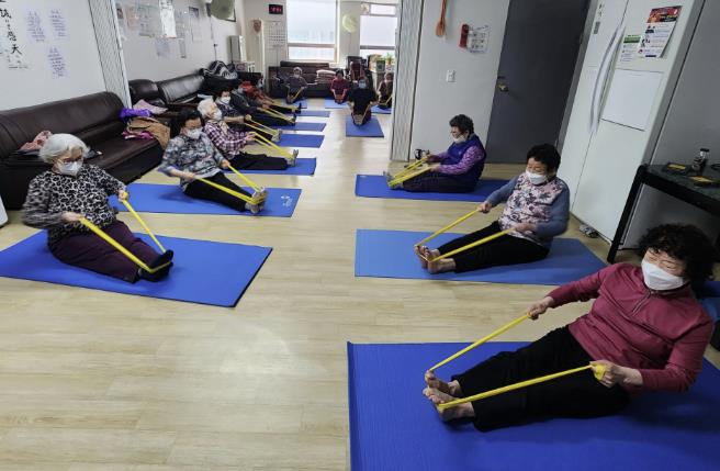 수원시 팔달구보건소, 경로당 방문건강관리 프로그램으로 어르신 건강 책임진다