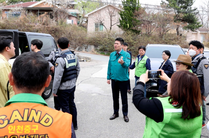 산사태 피해 선제 대응 나선 인천 중구, ‘민관 합동 대피 훈련’ 진행