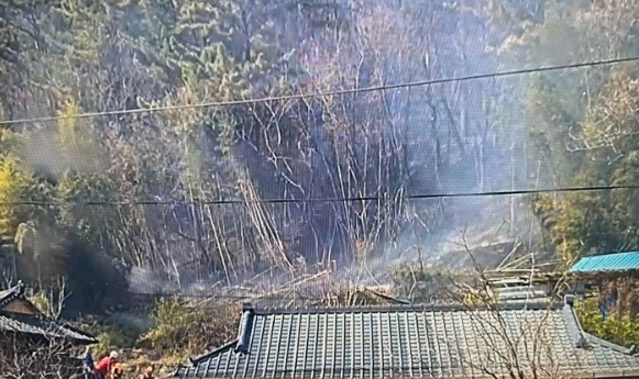 의령군 가례면 산불, 57분 만에 주불 진화 완료