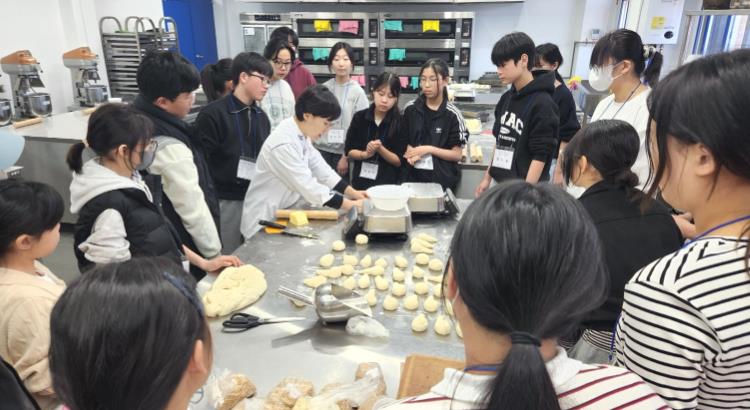 정읍시, 중학생 대상 ‘진로· 직업 대학 전공 체험’ 진행…“미래 설계 돕는다”