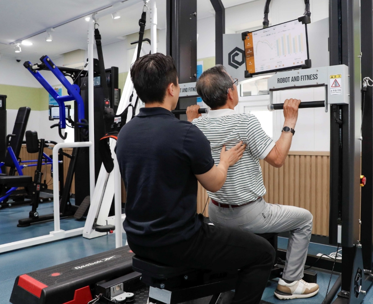 성동구, 스마트헬스케어로 어르신 근력 키운다... 맞춤형 운동 지원