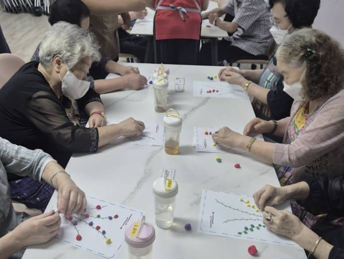 아산시, 어르신 마음까지 돌보는 '숲 치유' 확대