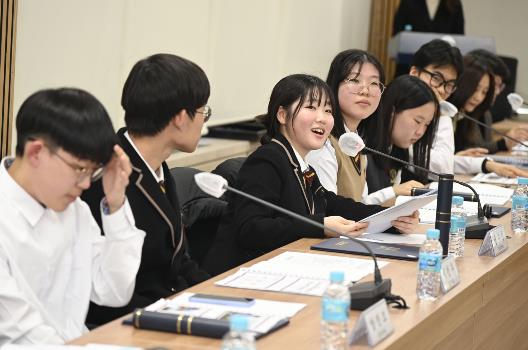 달성군, ‘타 지역 학교 진학생’ 교복비 챙긴다
