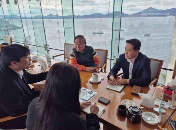 강문성 전라남도의원, 여수 블루푸드테크 스마트단지 조성 및 관광 활성화 방안 논의