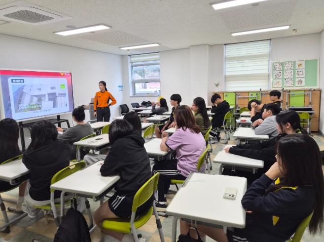 완주군 청소년, 화재 대응력 키우는 ‘소방교육’
