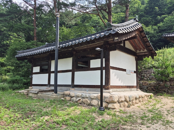 인제군, 백담사 영시암에 무방류순환수세식 화장실 도입 오수 유출·환경 부담 줄인다